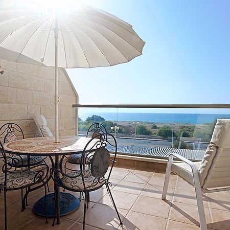 Nahariya Beachfront Exterior photo